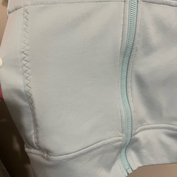 Patagonia light jacket woman’s size s - Picture 3 of 5